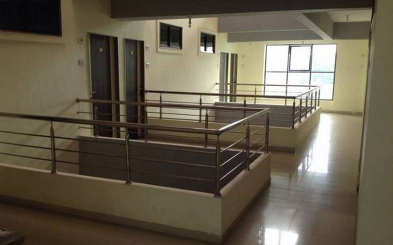 Hotel Al Hayat Lodge, Solapur 4